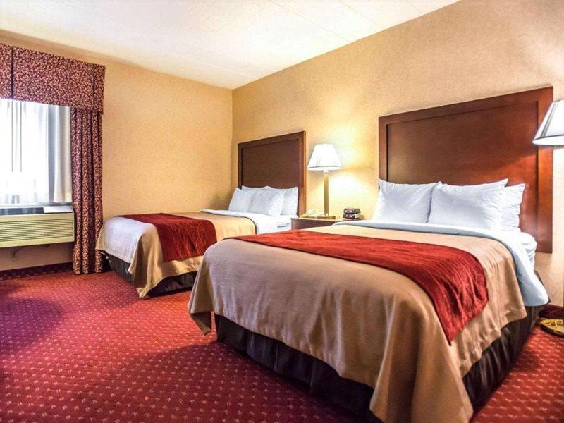 Comfort Inn Pocono Lakes Region Lake Ariel Экстерьер фото