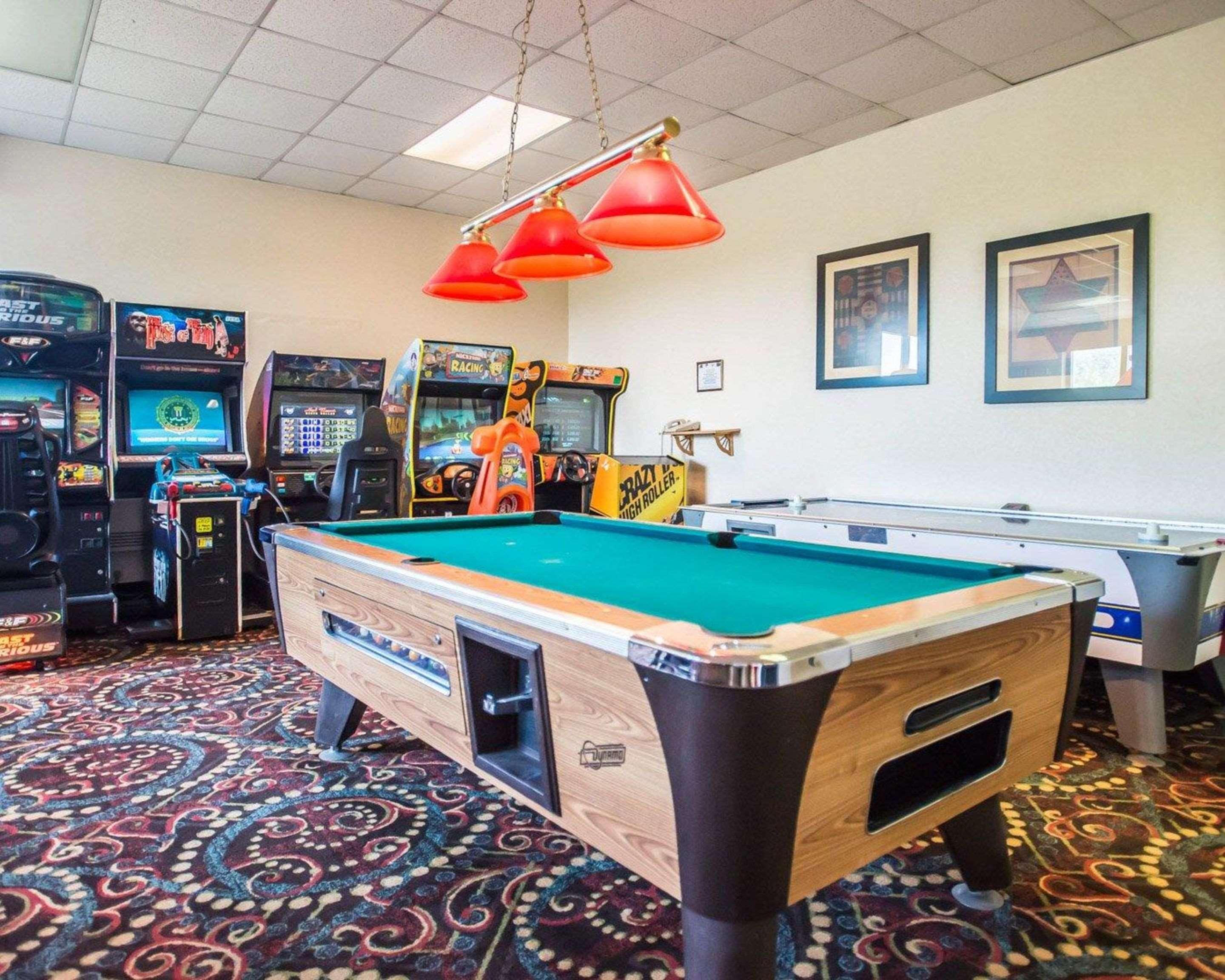 Comfort Inn Pocono Lakes Region Lake Ariel Экстерьер фото
