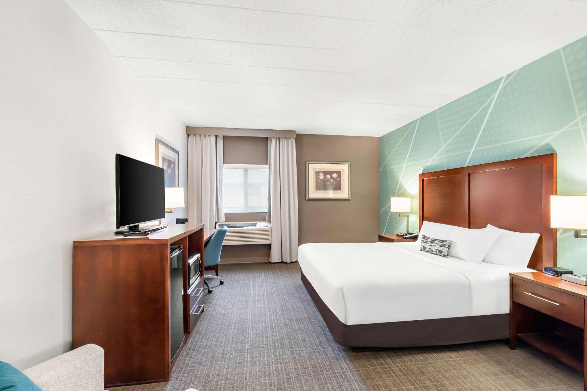 Comfort Inn Pocono Lakes Region Lake Ariel Экстерьер фото