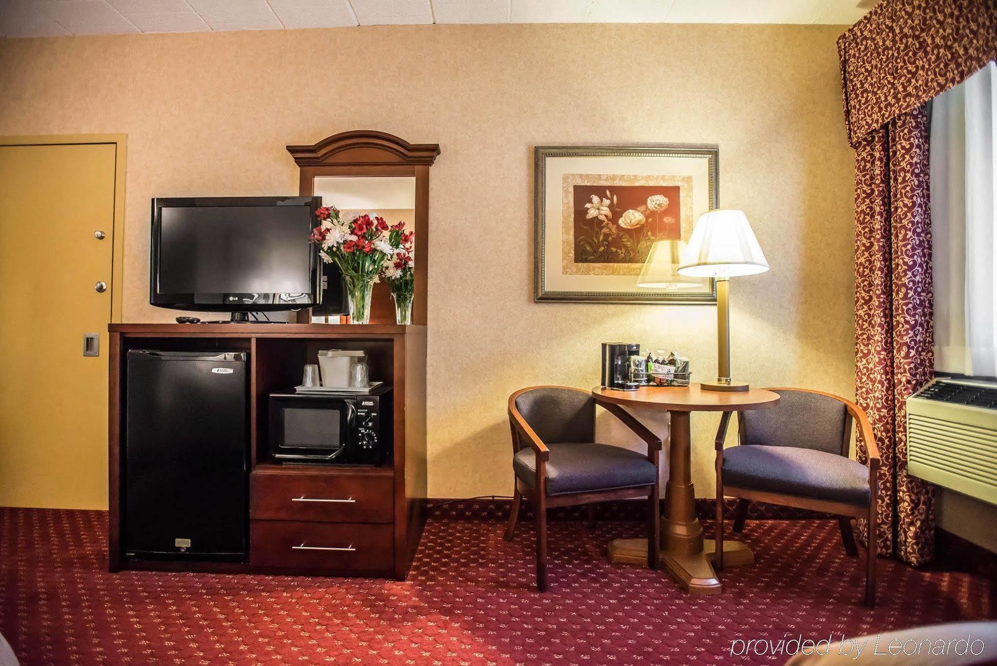 Comfort Inn Pocono Lakes Region Lake Ariel Экстерьер фото