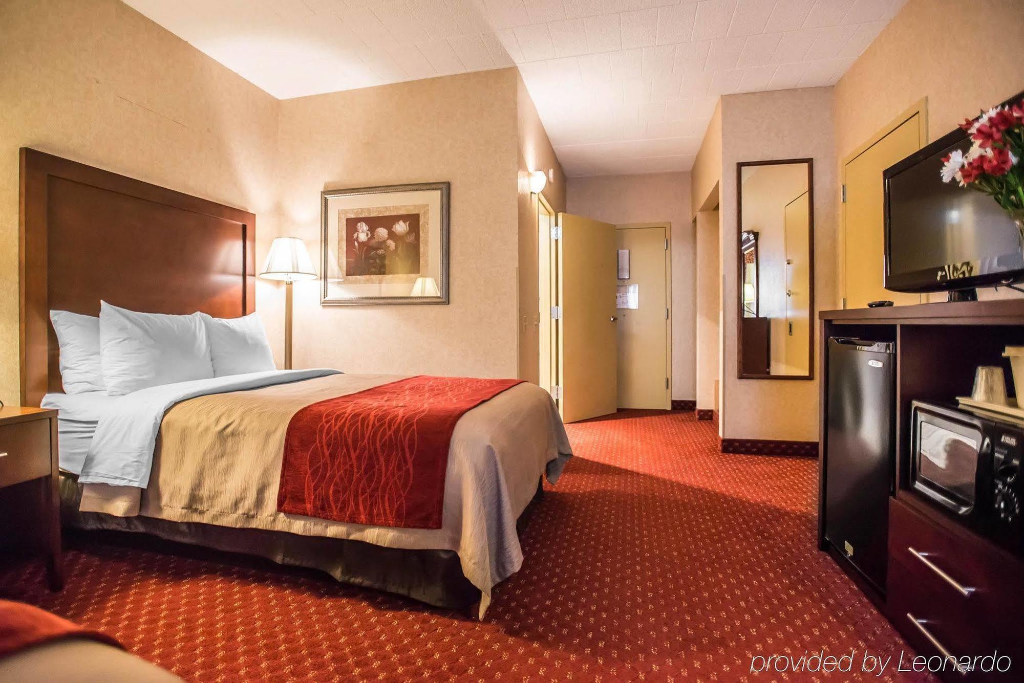 Comfort Inn Pocono Lakes Region Lake Ariel Экстерьер фото